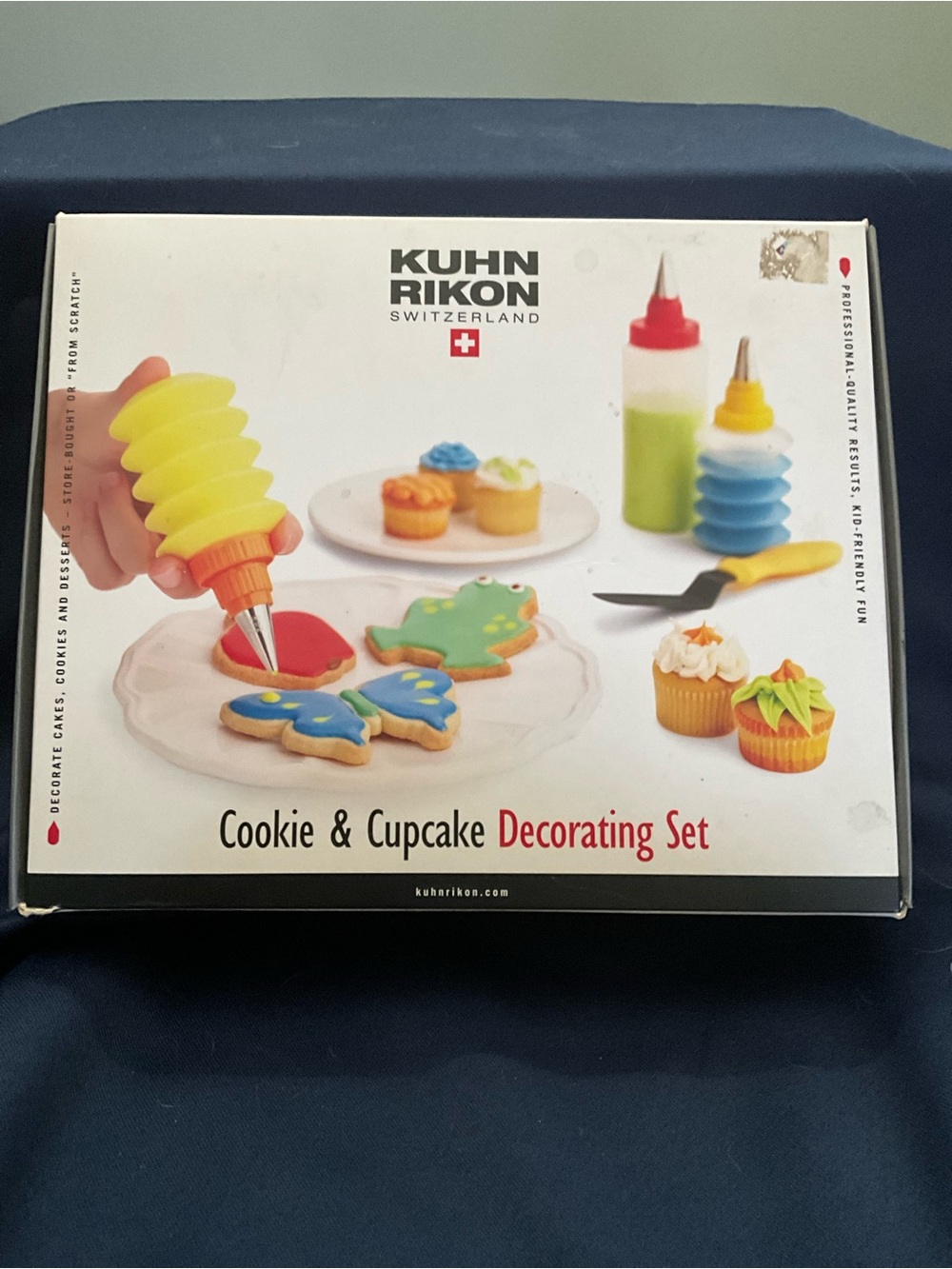 Kuhn Rikon Cookie & Cupcake Decorating Set - NWOT